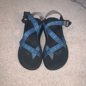 Chacos!